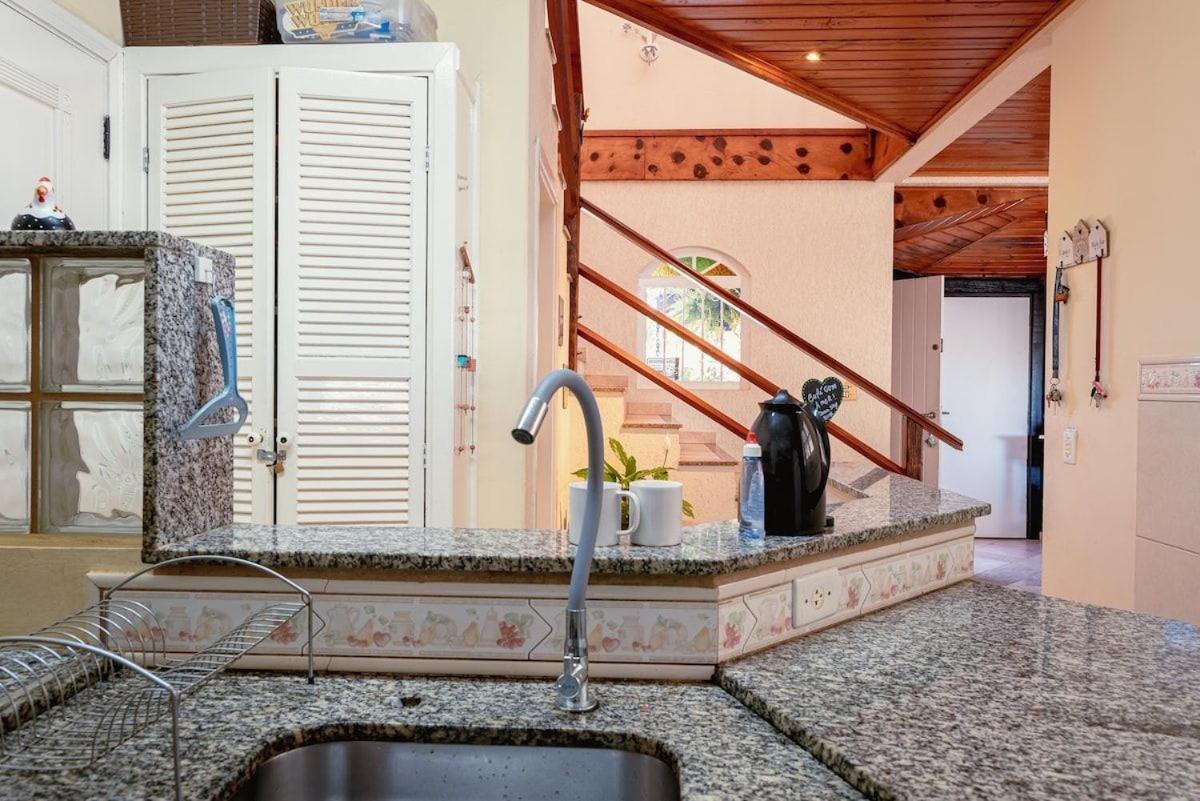 Villa Casa Em Campos do Jordão Extérieur photo